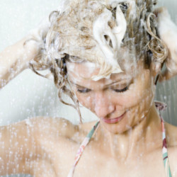 woman-washing-hair